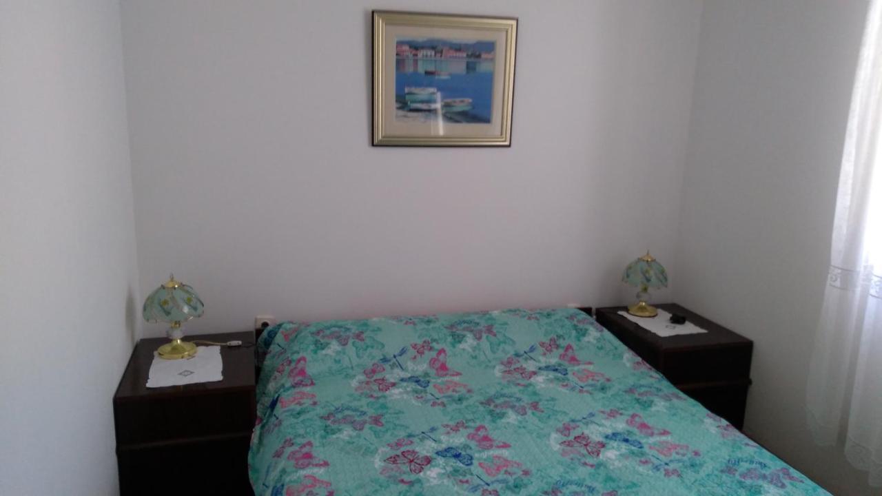 Apartman Ruza Brzac エクステリア 写真