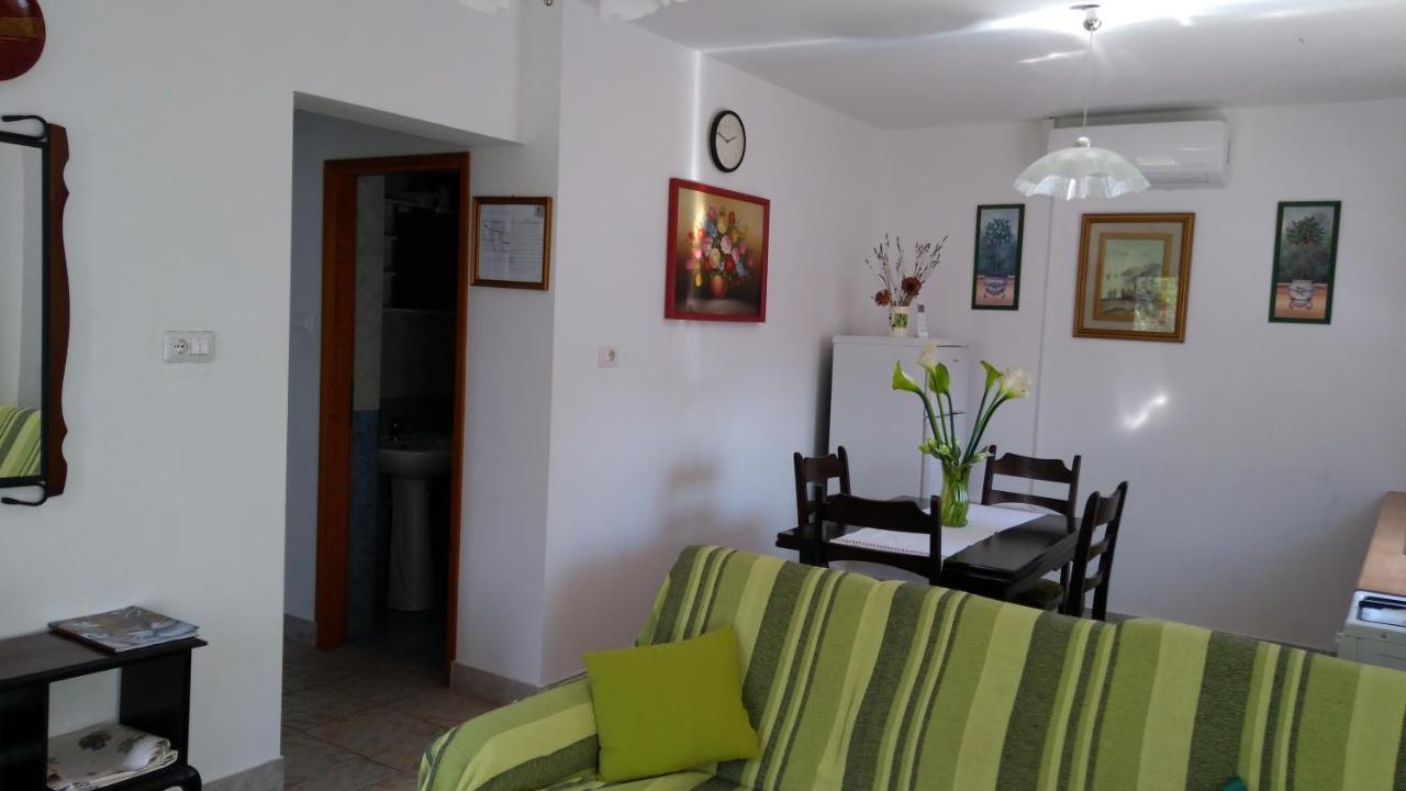 Apartman Ruza Brzac エクステリア 写真