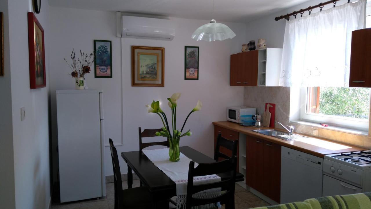 Apartman Ruza Brzac エクステリア 写真